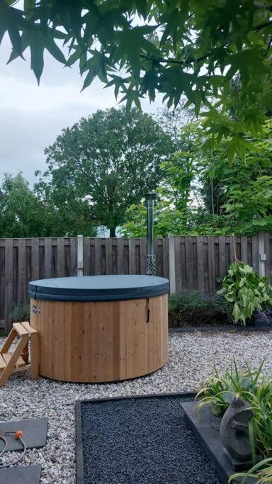 Family Wellness Lodge 4 Personen Zuid-Holland! Ooltgensplaat Zewnętrze zdjęcie